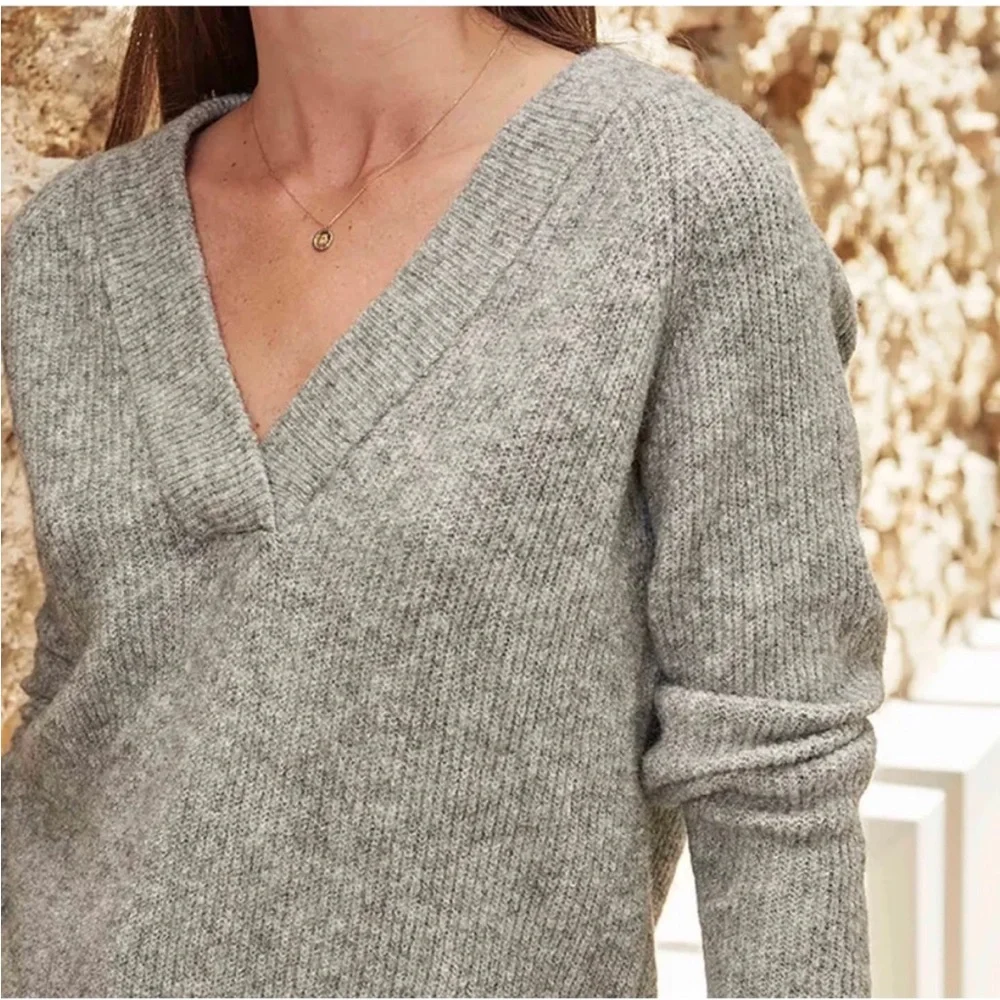 Sezane Small Cody V Neck Sweater Jumper Gray Baby Alpaca - Picture 3 of 12